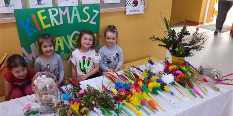 Powiększ grafikę: kiermasz-wielkanocny-60631.jpg