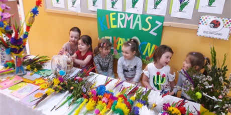 Powiększ grafikę: kiermasz-wielkanocny-60632.jpg