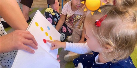 Powiększ grafikę: MIĘDZYNARODOWY DZIEŃ KROPKI