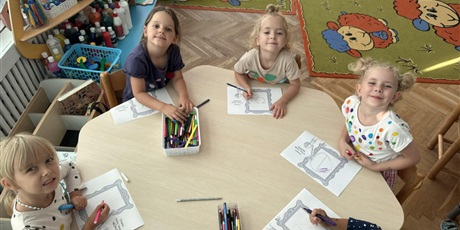 Powiększ grafikę: MIĘDZYNARODOWY DZIEŃ KROPKI