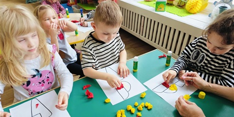 Powiększ grafikę: NIEBIESKIE IGRZYSKA - część edukacyjna