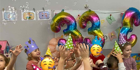 Powiększ grafikę: URODZINKI W GRUPIE BIEDRONKI